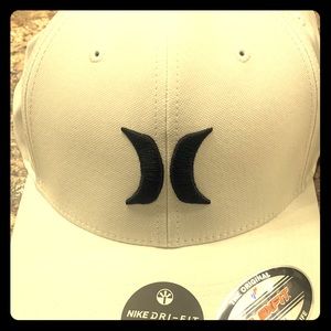 Men’s Hurley hat